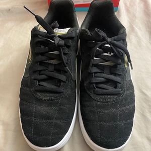 Puma Astro Kicks black/white suede